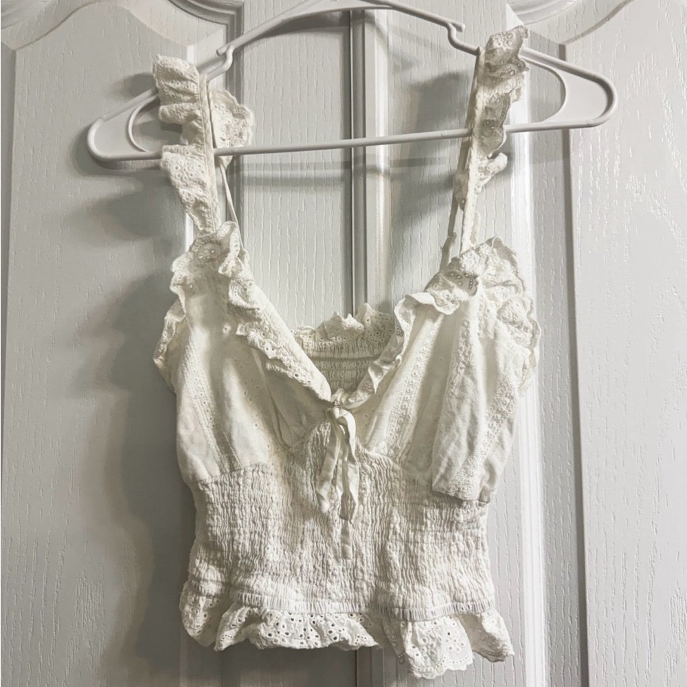 Eyelet Ruffle Cropped Tank – Size XS